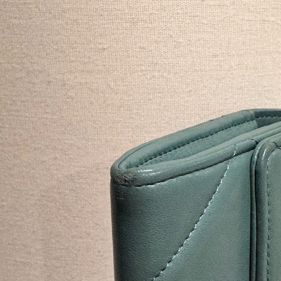 Chanel Lambskin Quilted Wallet - Picture 9 of 10